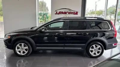 Vendo Volvo XC 70 2011 - 13999 EUR, 256121 km - AUTO.MOTO.pt
