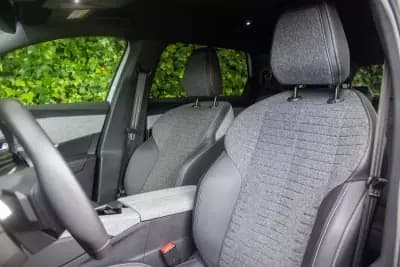 Vendo Peugeot 5008 2025 - 33500 EUR, 15000 km - AUTO.MOTO.pt