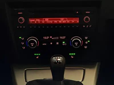 Sell BMW 320 2006 - 12500 EUR, 240000 km - AUTO.MOTO.pt