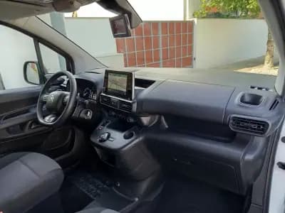 Sell Citroën Berlingo 2020 - 12990 EUR, 127200 km - AUTO.MOTO.pt