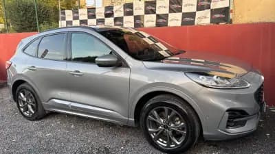 Vendo Ford Kuga 2022 - 23900 EUR, 98500 km - AUTO.MOTO.pt
