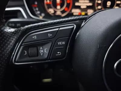 Sell Audi A4 Avant 2016 - 20950 EUR, 253446 km - AUTO.MOTO.pt