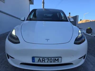 Vendo Tesla Model Y 2022 - 37000 EUR, 90000 km - AUTO.MOTO.pt