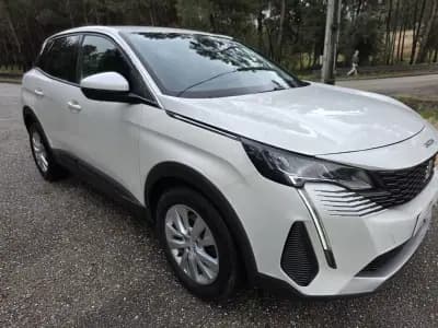 Vendo Peugeot 3008 2021 - 21900 EUR, 148000 km - AUTO.MOTO.pt
