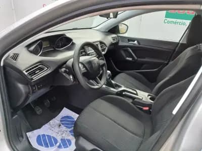 Vendo Peugeot 308 SW 2014 - 8350 EUR, 183107 km - AUTO.MOTO.pt