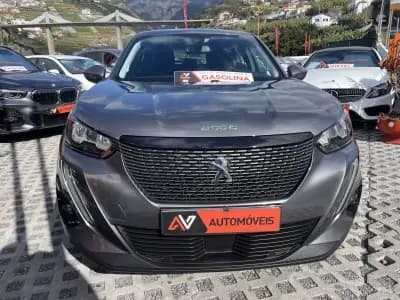Vendo Peugeot 2008 2021 - 17950 EUR, 96530 km - AUTO.MOTO.pt
