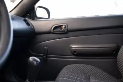 Vendo Toyota Corolla 1994 - 3999 EUR, 339582 km - AUTO.MOTO.pt