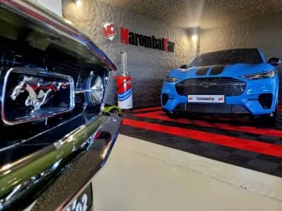 Vendo Ford Mustang Mach-E 2022 - 59990 EUR, 49187 km - AUTO.MOTO.pt