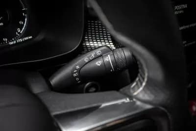 Vendo Volvo XC 40 2020 - 28980 EUR, 88796 km - AUTO.MOTO.pt