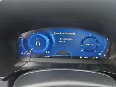 Vendo Ford Kuga 2022 - 18800 EUR, 129800 km - AUTO.MOTO.pt