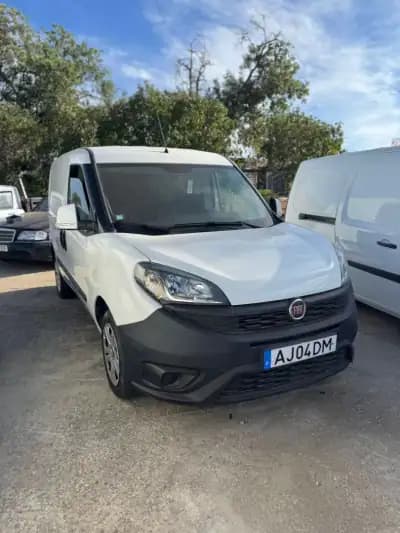Vendo Fiat Doblo 2021 - 13500 EUR, 131273 km - AUTO.MOTO.pt