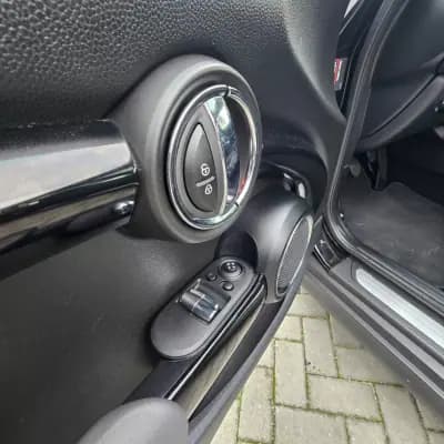 Sell MINI Cooper 2015 - 14950 EUR, 172223 km - AUTO.MOTO.pt