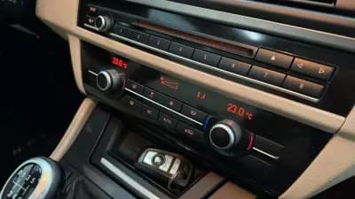 Vendo BMW 520 2013 - 13990 EUR, 253031 km - AUTO.MOTO.pt