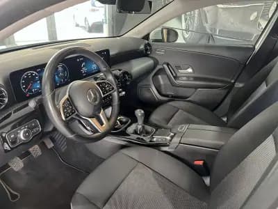 Sell Mercedes-Benz A 180 Limousine 2020 - 23600 EUR, 81132 km - AUTO.MOTO.pt