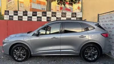 Vendo Ford Kuga 2022 - 23900 EUR, 98500 km - AUTO.MOTO.pt