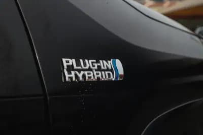 Vendo Toyota RAV4 2022 - 44880 EUR, 71000 km - AUTO.MOTO.pt