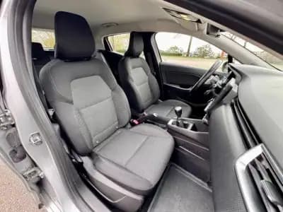 Vendo Renault Clio 2019 - 13500 EUR, 80000 km - AUTO.MOTO.pt