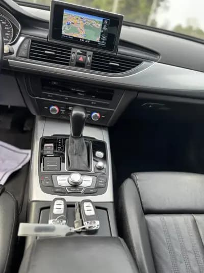 Vendo Audi A6 Avant 2017 - 19750 EUR, 258000 km - AUTO.MOTO.pt