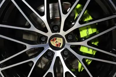 Vendo Porsche Panamera 2016 - 53900 EUR, 92706 km - AUTO.MOTO.pt