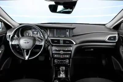 Sell Infiniti Q30 2016 - 19750 EUR, 116708 km - AUTO.MOTO.pt