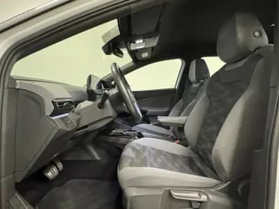 Vendo Volkswagen ID.4 2022 - 26990 EUR, 44000 km - AUTO.MOTO.pt