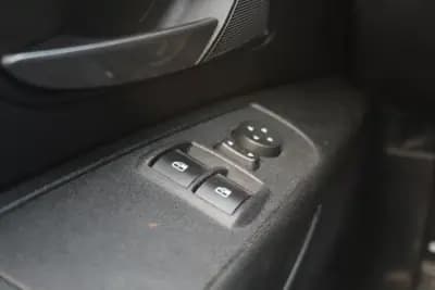 Sell Fiat Grande Punto 2008 - 5900 EUR, 153000 km - AUTO.MOTO.pt