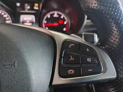 Vendo Mercedes-Benz GLC 220 2015 - 27450 EUR, 178000 km - AUTO.MOTO.pt