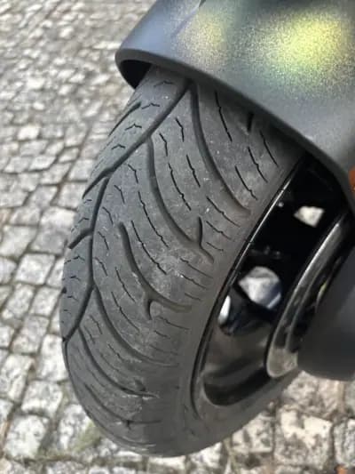 Vendo mota BMW CE 04 2022 - 8250 EUR, 13000 km - AUTO.MOTO.pt