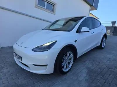 Vendo Tesla Model Y 2022 - 37000 EUR, 90000 km - AUTO.MOTO.pt