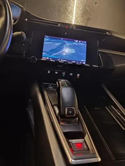 Vendo Peugeot 508 2020 - 19750 EUR, 112000 km - AUTO.MOTO.pt