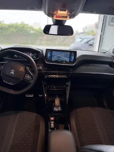 Sell Peugeot e-208 2022 - 19500 EUR, 69606 km - AUTO.MOTO.pt