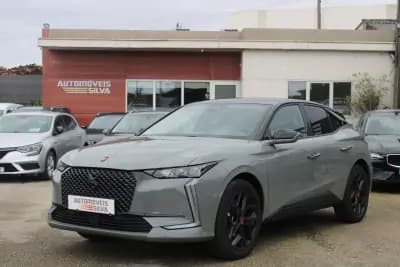 Vendo DS DS4 2024 - 29990 EUR, 10000 km - AUTO.MOTO.pt