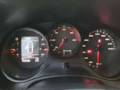 Vendo SEAT Leon 2012 - 8965 EUR, 168000 km - AUTO.MOTO.pt