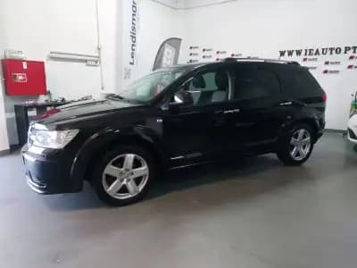 Vendo Dodge Journey 2008 - 10990 EUR, 168374 km - AUTO.MOTO.pt