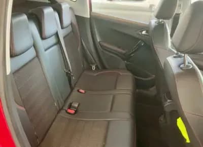 Vendo Peugeot 2008 2018 - 13490 EUR, 131632 km - AUTO.MOTO.pt