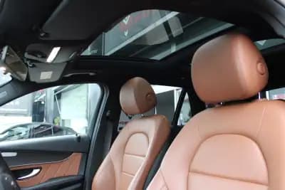 Vendo Mercedes-Benz GLC 300 2020 - 36900 EUR, 148682 km - AUTO.MOTO.pt