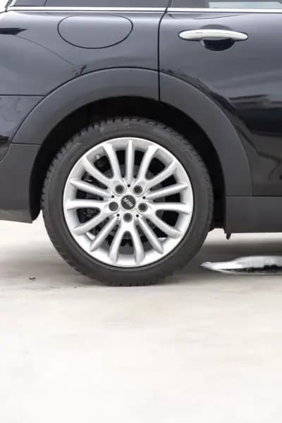 Vendo MINI Clubman 2016 - 16550 EUR, 129000 km - AUTO.MOTO.pt