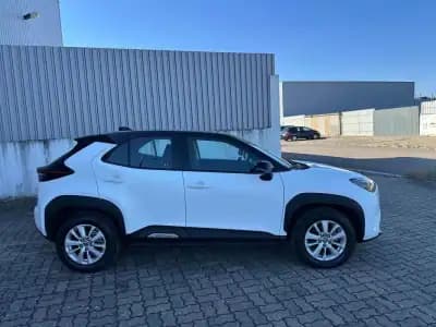 Vendo Toyota Yaris Cross 2022 - 22500 EUR, 108000 km - AUTO.MOTO.pt