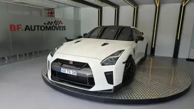 Sell Nissan GT-R 2017 - 149900 EUR, 50238 km - AUTO.MOTO.pt
