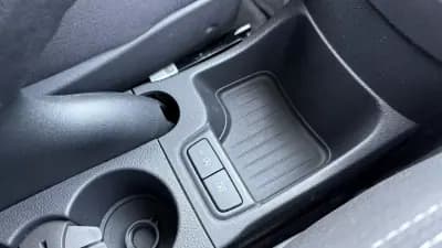 Sell Ford KA 2018 - 11250 EUR, 142000 km - AUTO.MOTO.pt