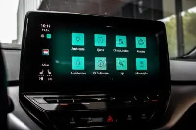 Vendo Volkswagen ID.4 2021 - 26990 EUR, 66500 km - AUTO.MOTO.pt