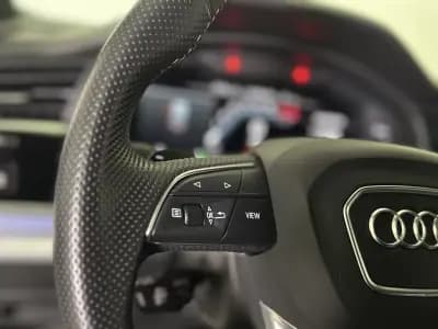 Vendo Audi SQ8 2019 - 99950 EUR, 49398 km - AUTO.MOTO.pt