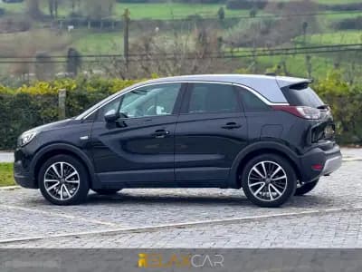 Sell Opel Crossland X 2018 - 10500 EUR, 104500 km - AUTO.MOTO.pt