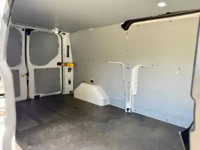 Vendo Ford Transit 2021 - 19965 EUR, 121500 km - AUTO.MOTO.pt