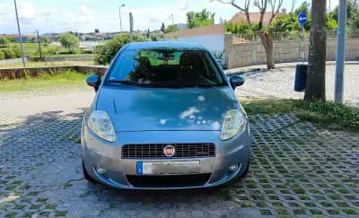 Vendo Fiat Punto 2008 - 4500 EUR, 198000 km - AUTO.MOTO.pt
