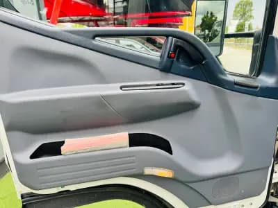 Vendo Mitsubishi 2015 - 35000 EUR, 160000 km - AUTO.MOTO.pt