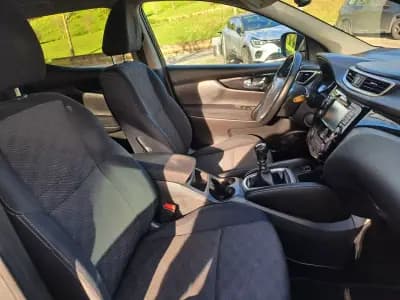 Vendo Nissan Qashqai 2014 - 13700 EUR, 150000 km - AUTO.MOTO.pt