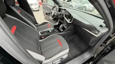 Vendo Opel Mokka-e 2023 - 23990 EUR, 9530 km - AUTO.MOTO.pt