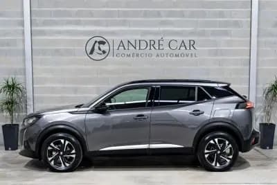 Vendo Peugeot 2008 2023 - 16950 EUR, 58860 km - AUTO.MOTO.pt