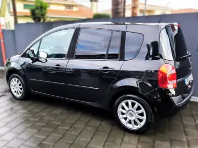 Vendo Renault Modus 2008 - 4500 EUR, 132000 km - AUTO.MOTO.pt